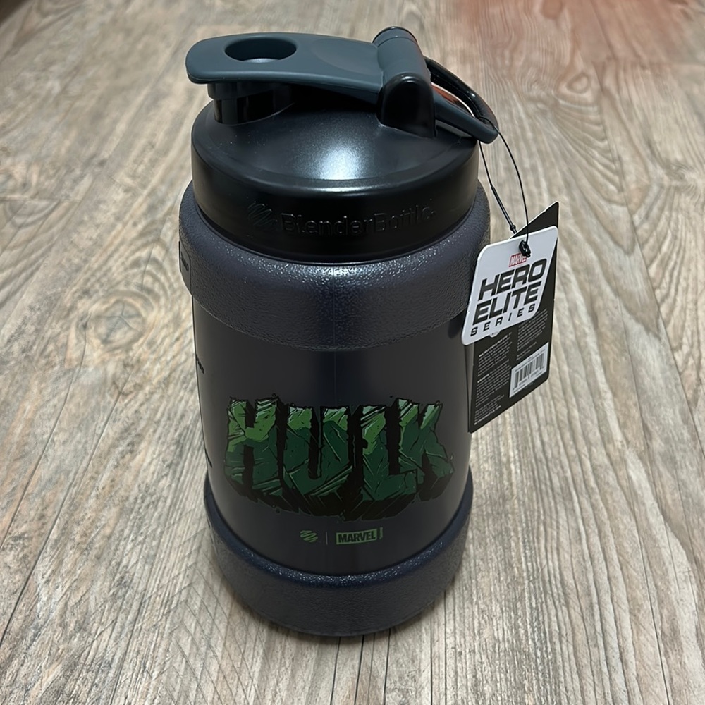 BLENDER BOTTLE Hulk Jug 74 oz
